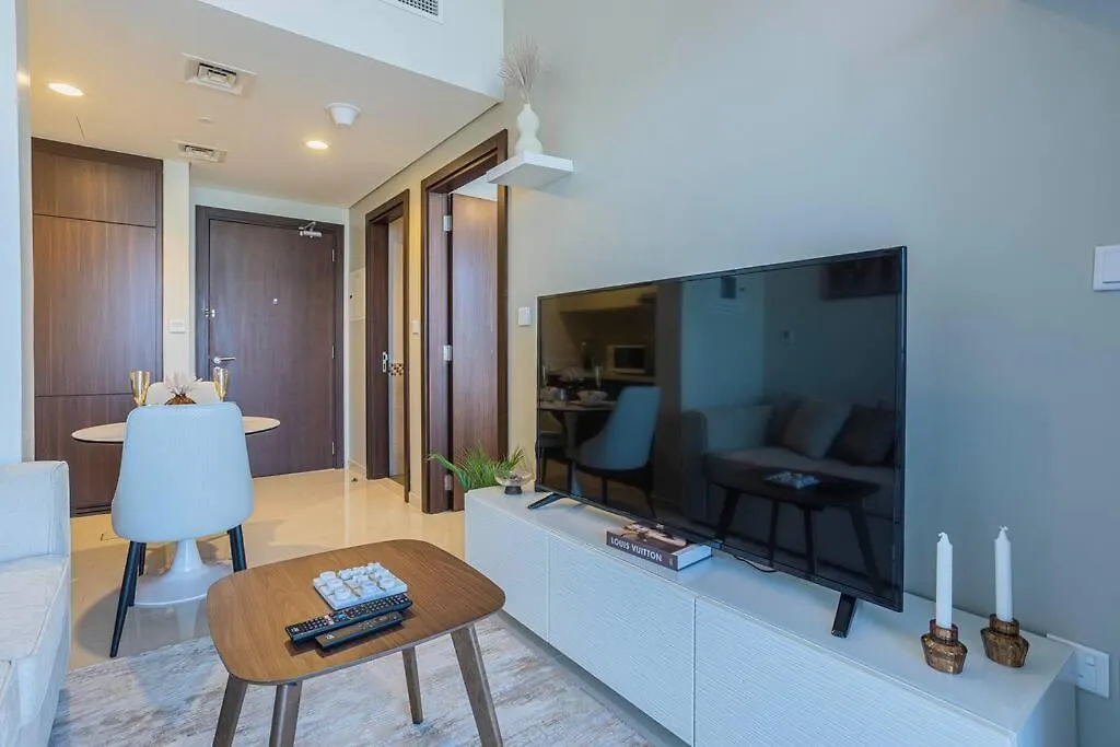 Apartment Axinite - Brand New! Warm Cozy 1 Bed High Floor Downtown Dubai Canal View United Arab Emirates